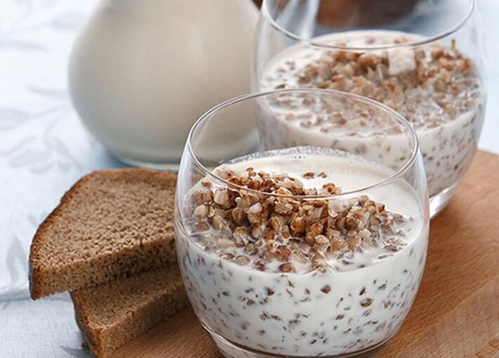 Sarracene wheat with kefir
